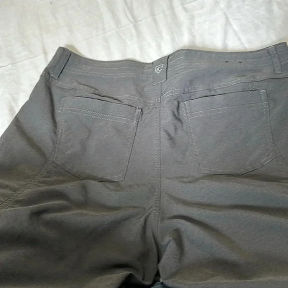 Kuhl Gray Trekr pants size 14 Short outdoor hiking - Picture 7 of 10